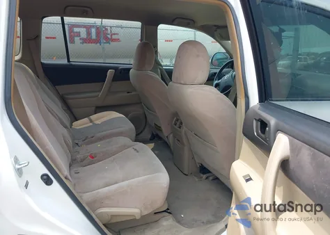 2009 Toyota Highlander z USA, uszkodzony, nr VIN JTEDA41A092002535